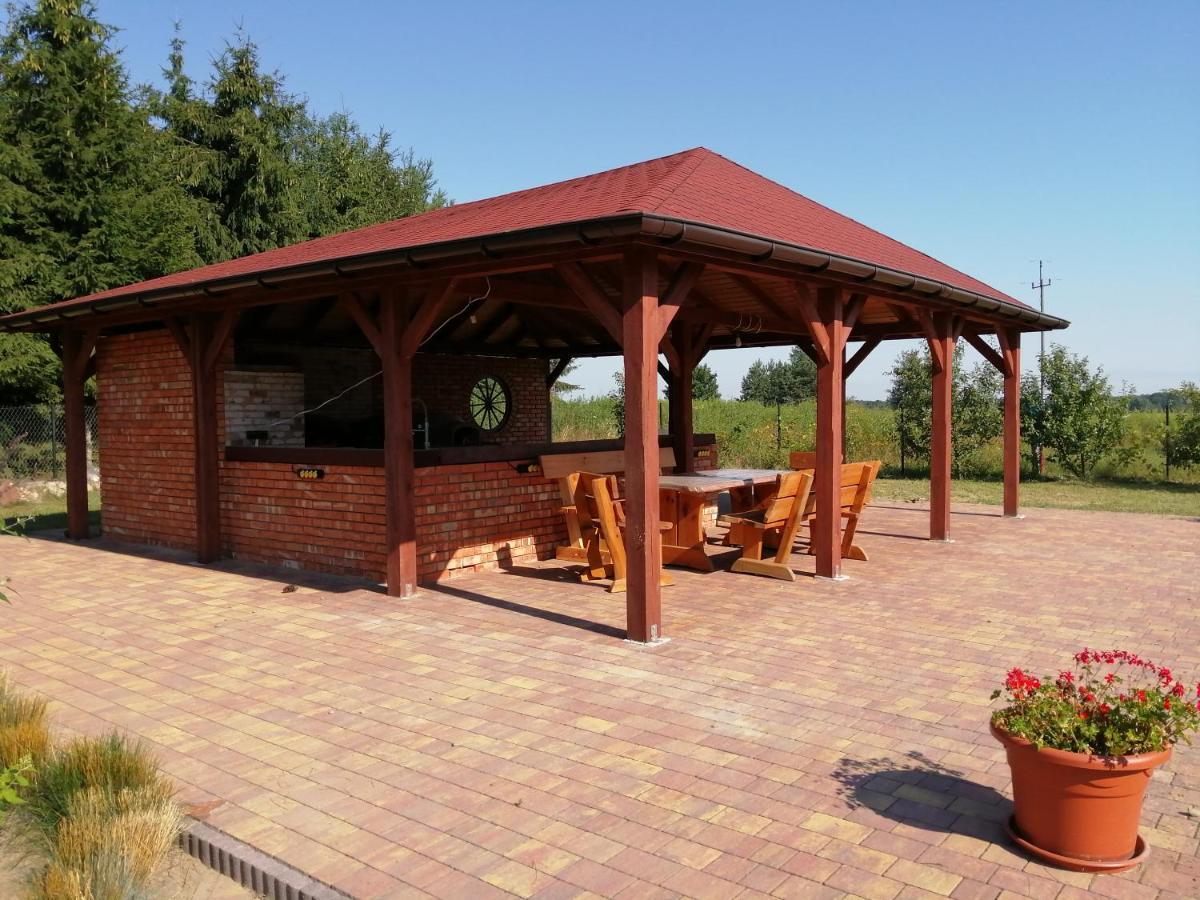 Agroturystyka U Izabelli Niemce Exterior photo