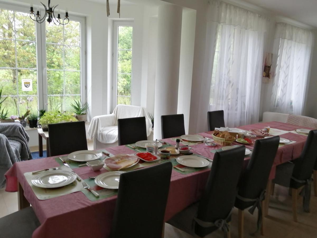 Agroturystyka U Izabelli Niemce Exterior photo