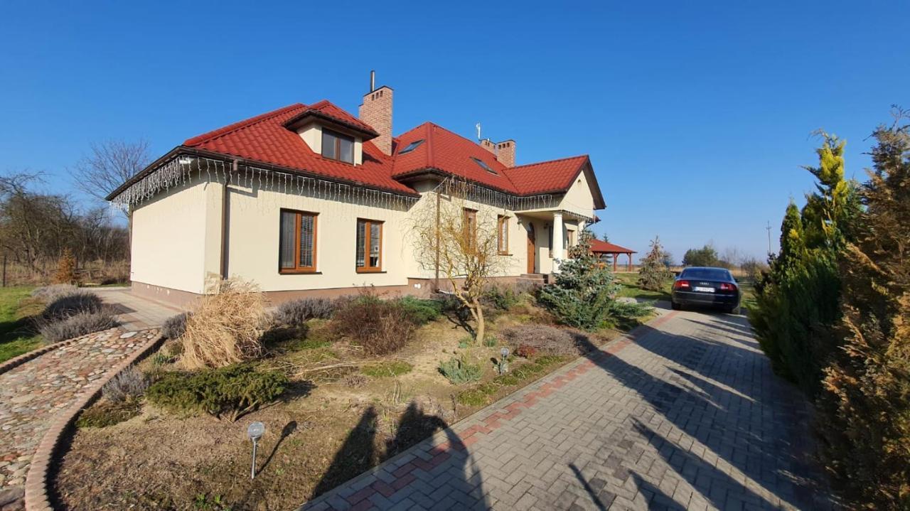 Agroturystyka U Izabelli Niemce Exterior photo